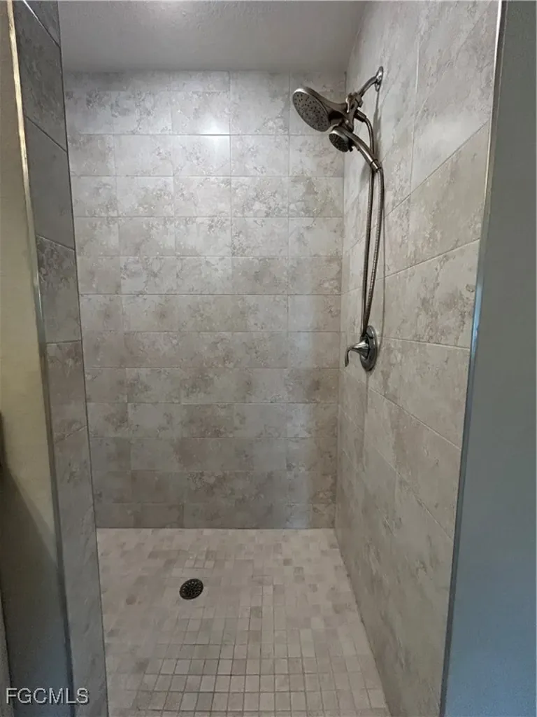 1202 NW 22nd Avenue Cape Coral FL 33993