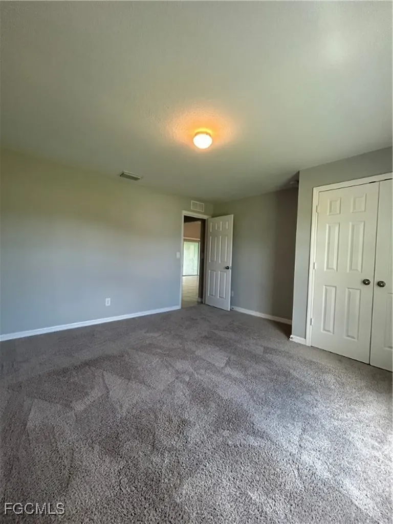 1202 NW 22nd Avenue Cape Coral FL 33993