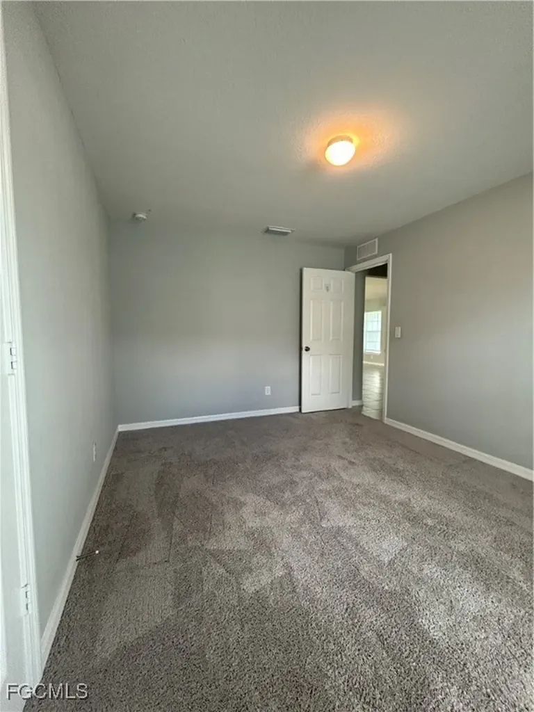 1202 NW 22nd Avenue Cape Coral FL 33993
