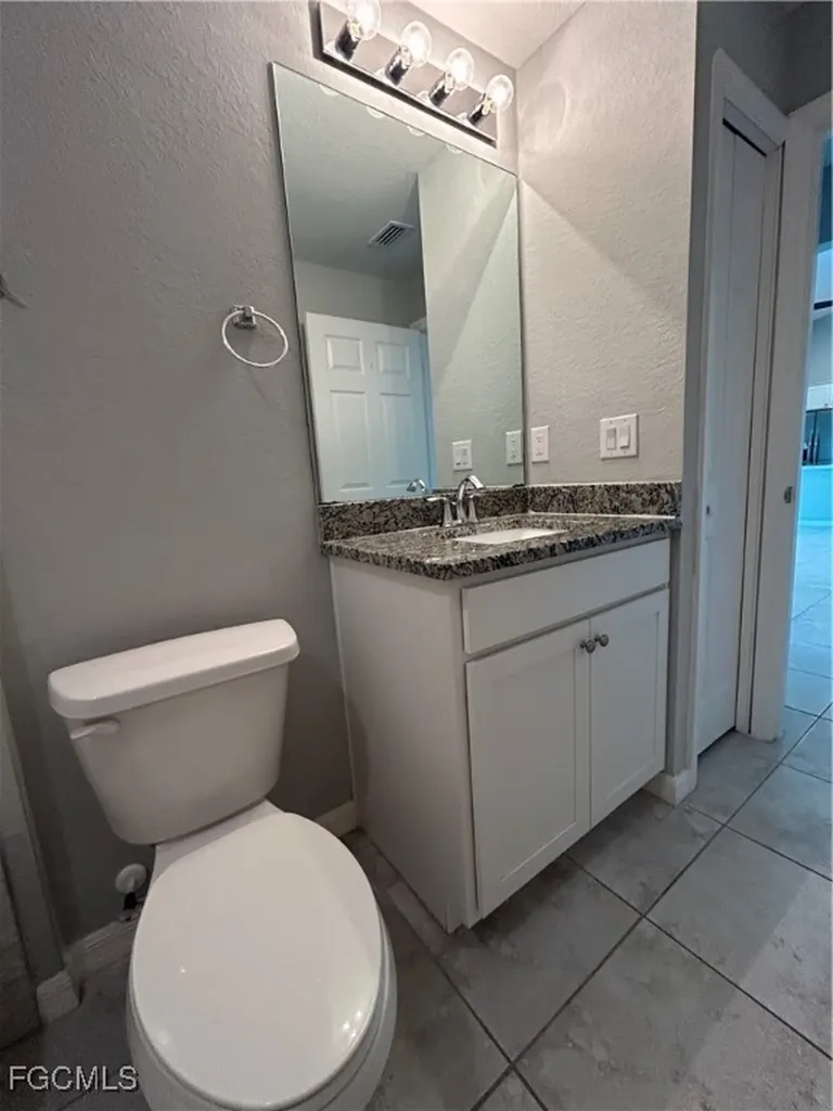1202 NW 22nd Avenue Cape Coral FL 33993
