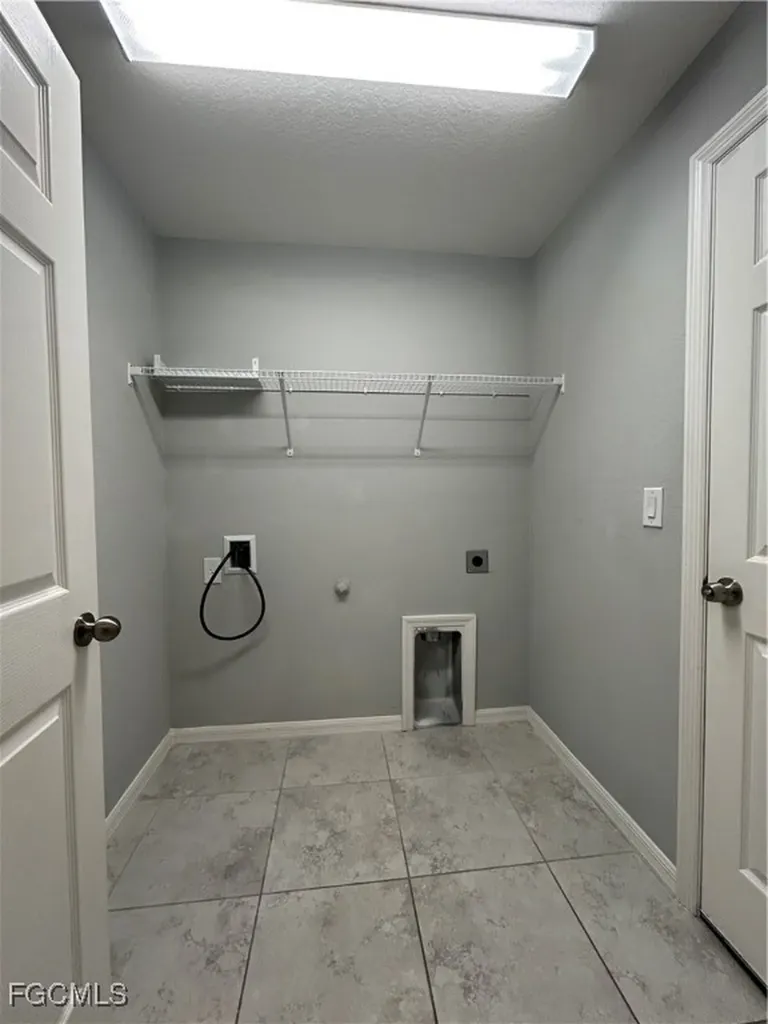 1202 NW 22nd Avenue Cape Coral FL 33993