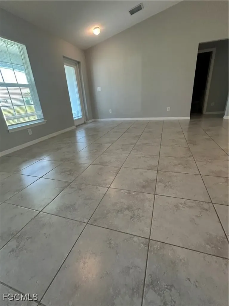 1202 NW 22nd Avenue Cape Coral FL 33993