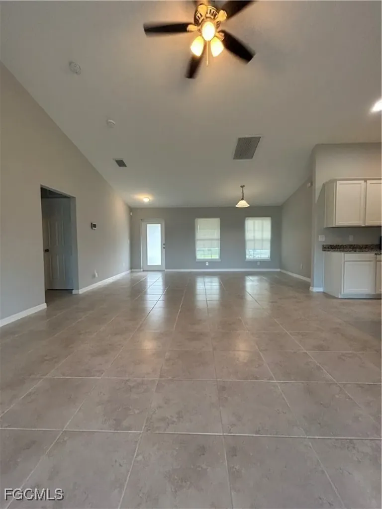1202 NW 22nd Avenue Cape Coral FL 33993