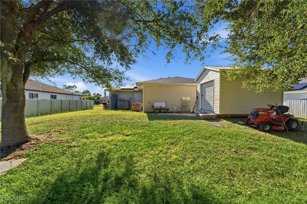 4151 Garden Boulevard Cape Coral FL 33909