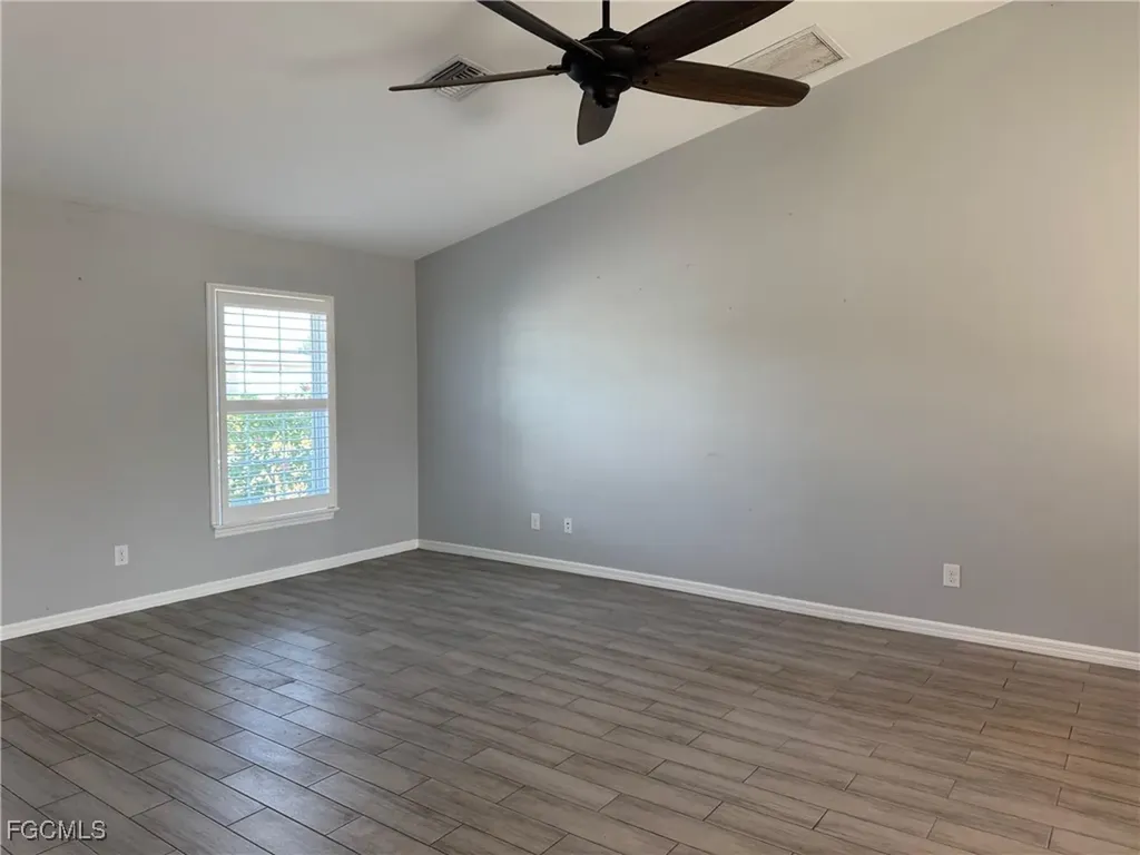 202 NW 27th Avenue Cape Coral FL 33993