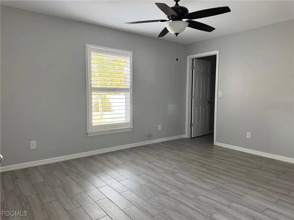 202 NW 27th Avenue Cape Coral FL 33993