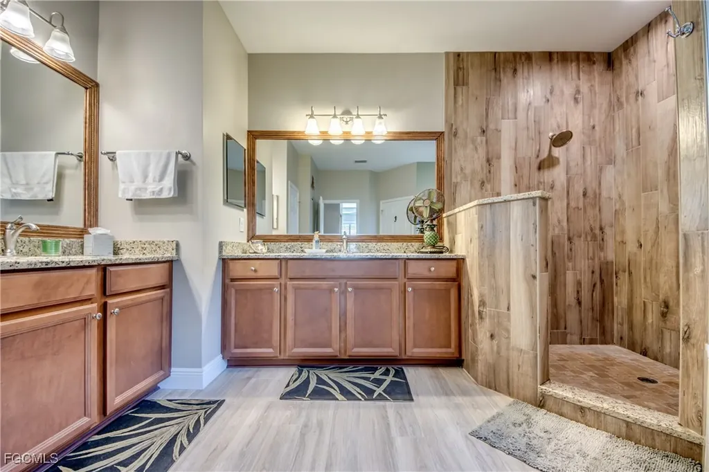 2412 Ashbury Circle Cape Coral FL 33991