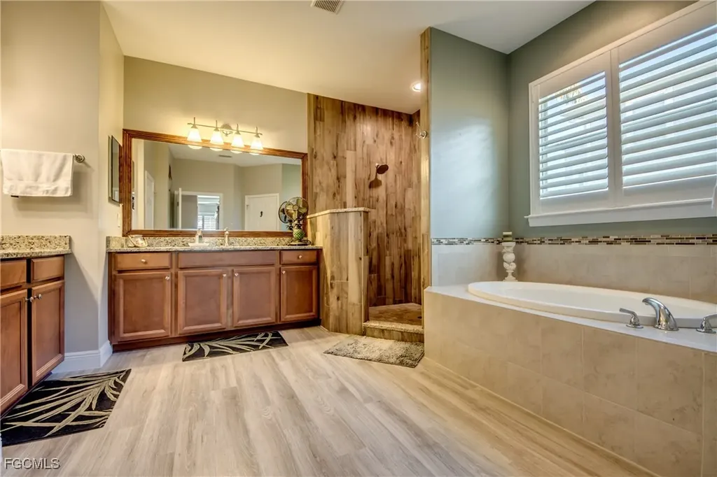 2412 Ashbury Circle Cape Coral FL 33991