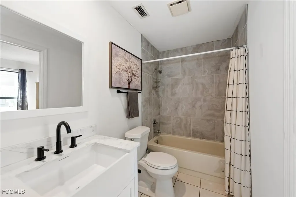 6414 Royal Woods Drive Fort Myers FL 33908