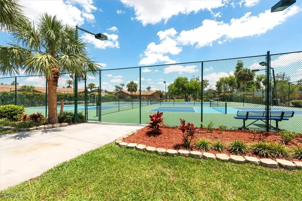 6414 Royal Woods Drive Fort Myers FL 33908