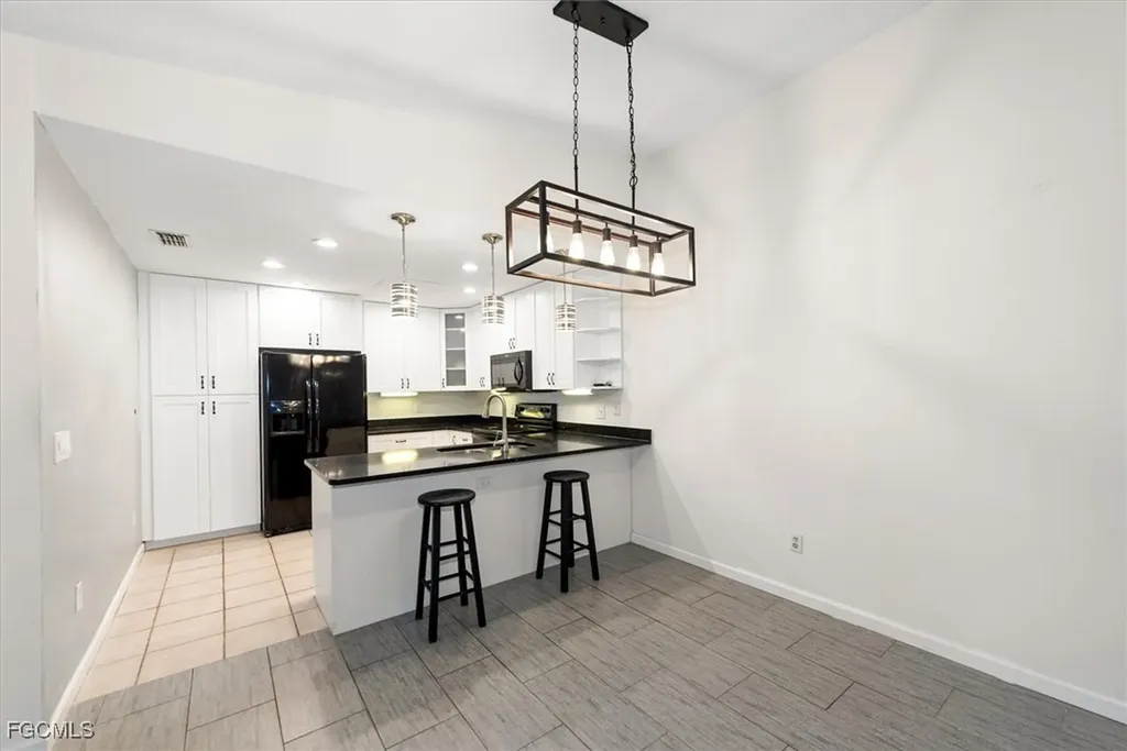 6414 Royal Woods Drive Fort Myers FL 33908