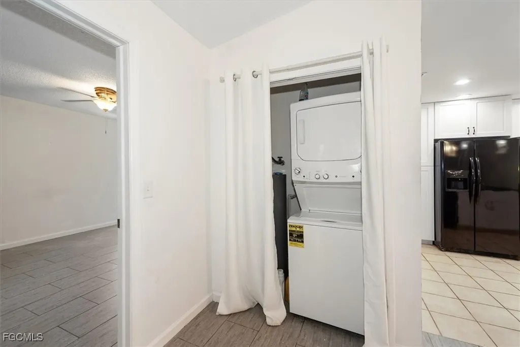 6414 Royal Woods Drive Fort Myers FL 33908