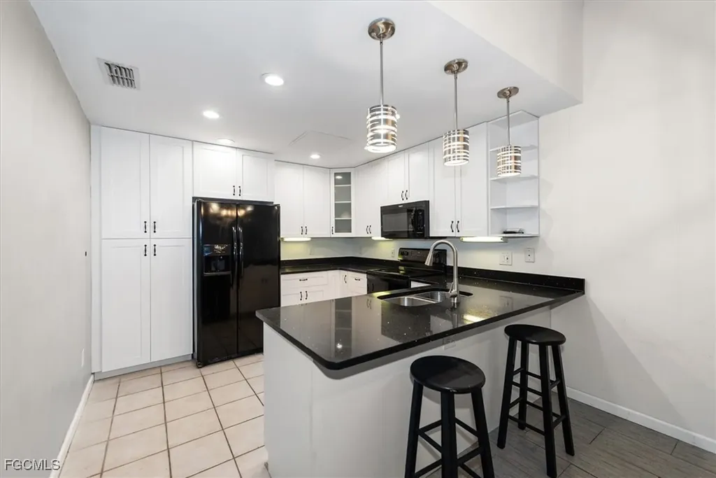 6414 Royal Woods Drive Fort Myers FL 33908