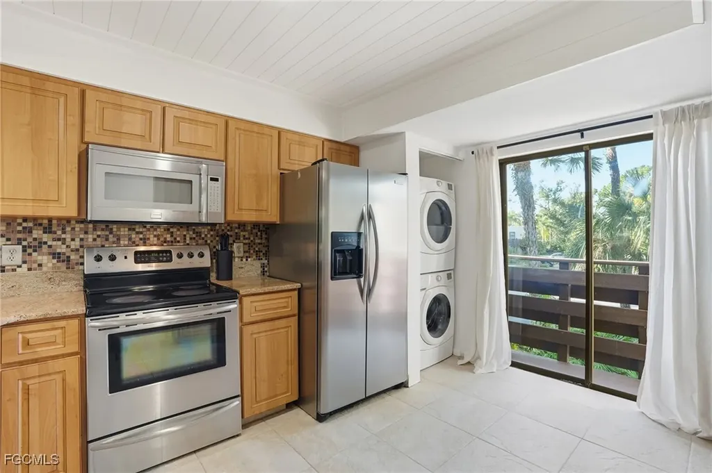 126 Pinebrook Drive Fort Myers FL 33907