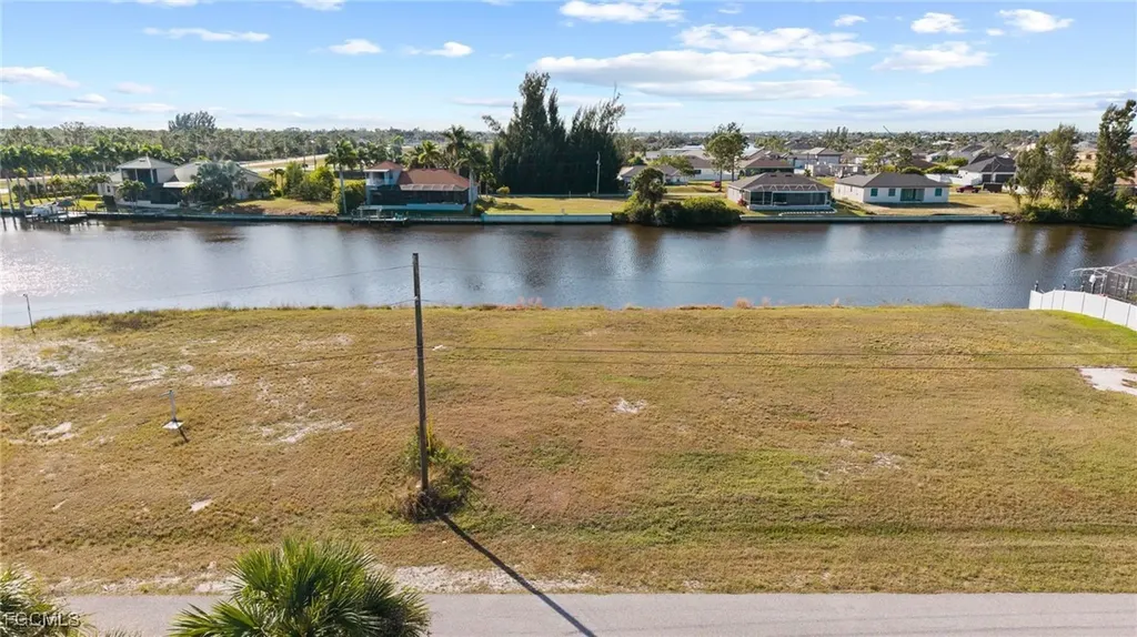 3222 NW 23rd Street Cape Coral FL 33993