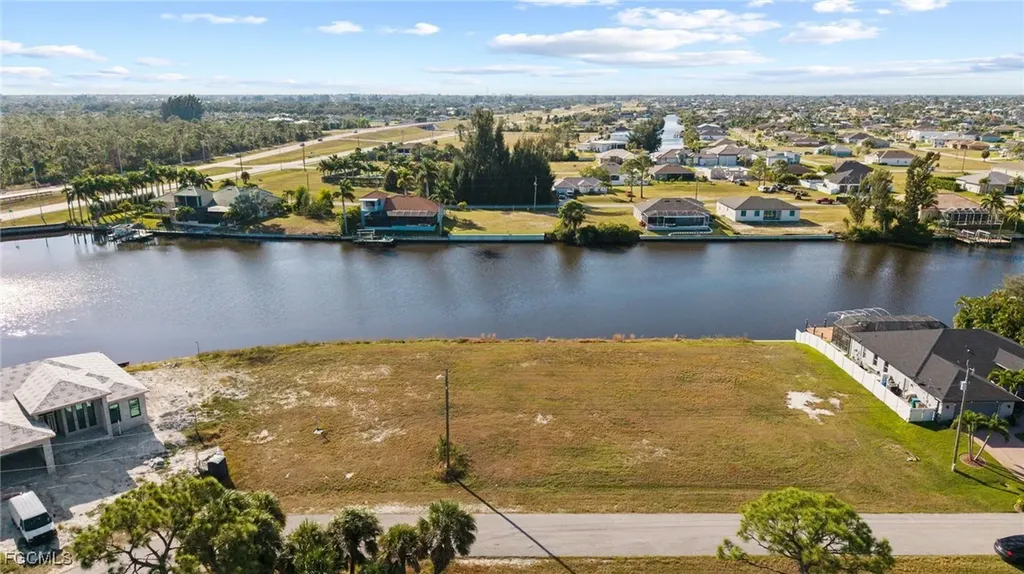 3222 NW 23rd Street Cape Coral FL 33993