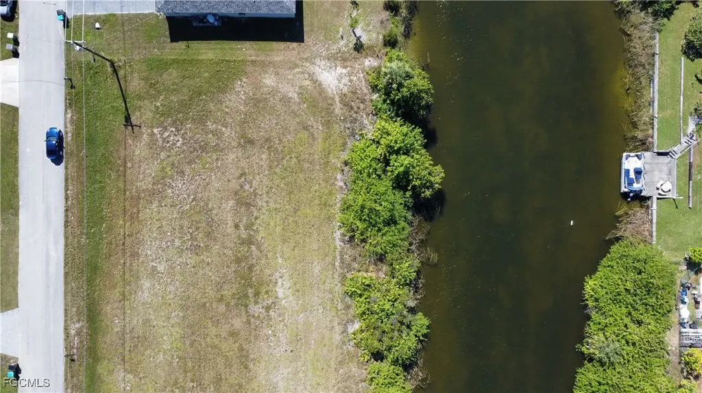 2024 NW 9th Avenue Cape Coral FL 33993