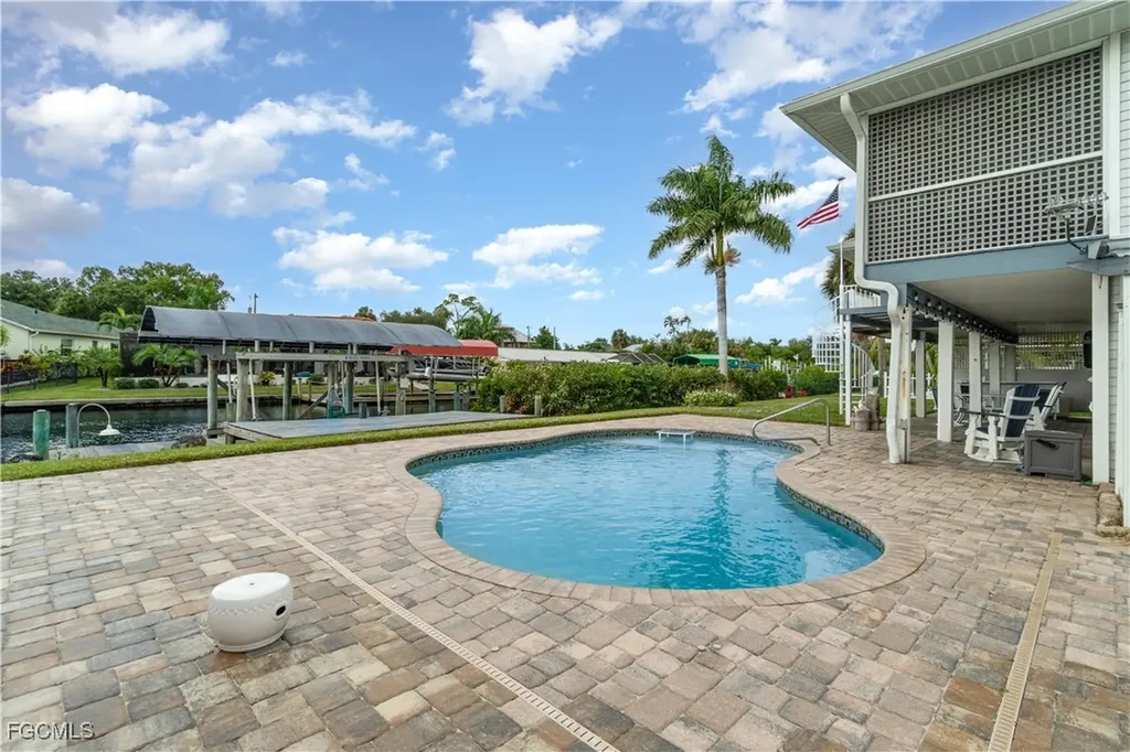 453 Seaworthy Road North Fort Myers FL 33903