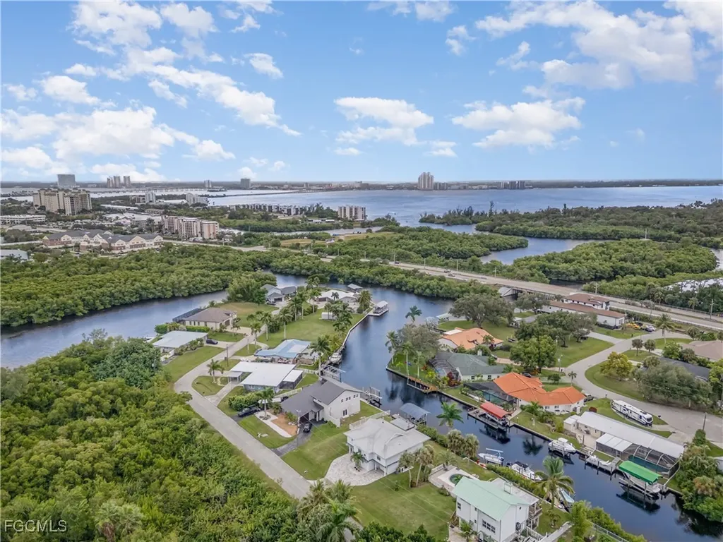 453 Seaworthy Road North Fort Myers FL 33903