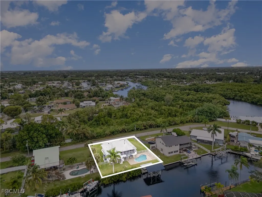 453 Seaworthy Road North Fort Myers FL 33903