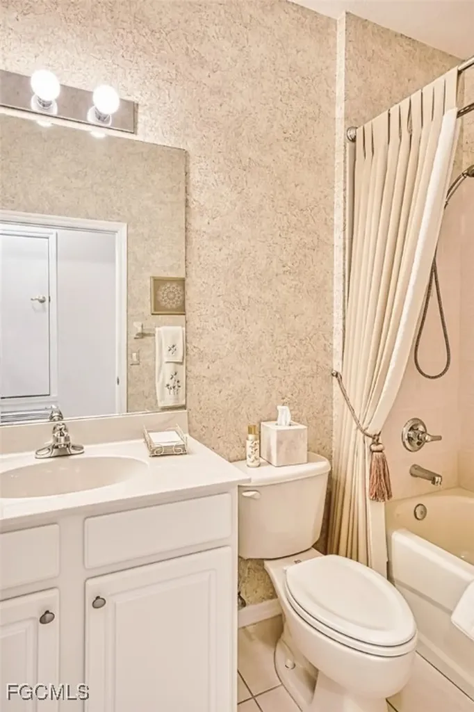 13991 Lake Mahogany Boulevard Fort Myers FL 33907