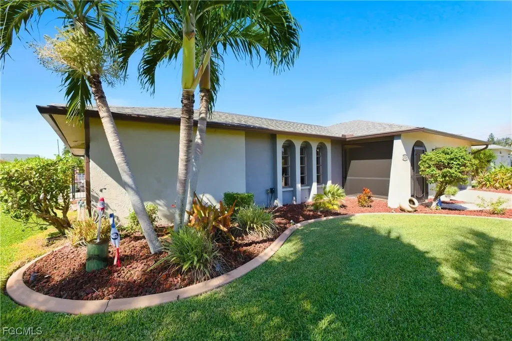 Cape Coral FL, 2916 SE 11th Avenue
