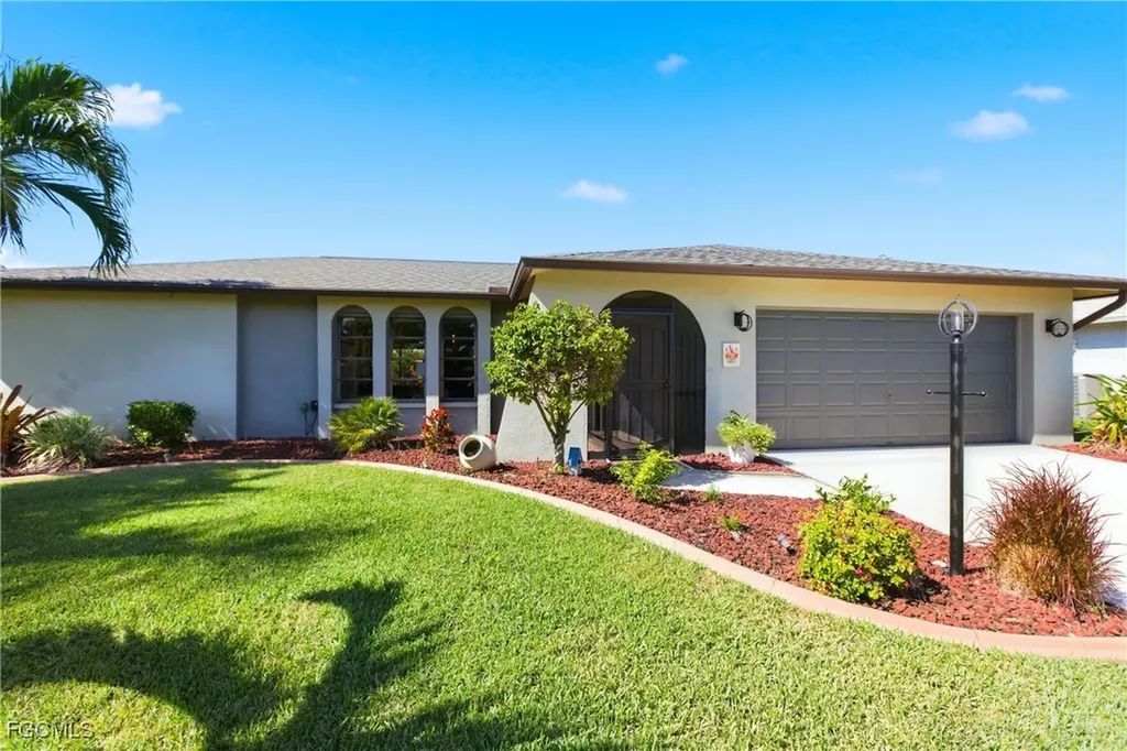 Cape Coral FL, 2916 SE 11th Avenue