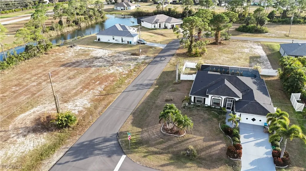 3347 NE 23rd Place Cape Coral FL 33909