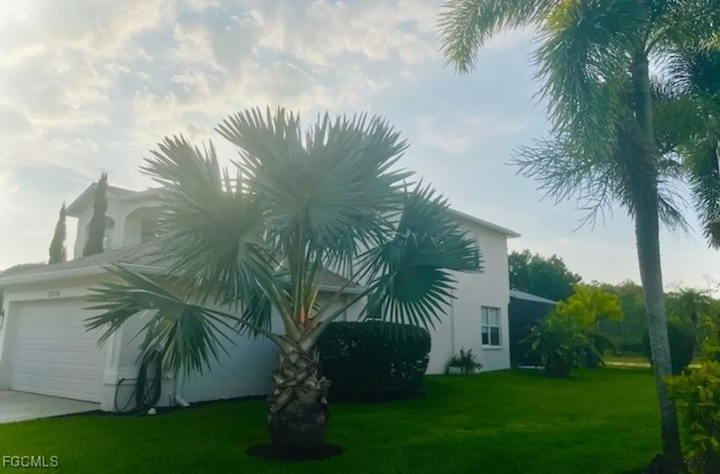 21524 Belhaven Way Estero FL 33928