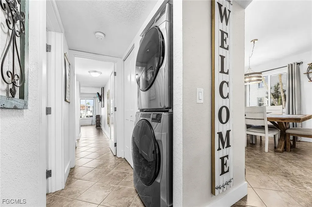 4115 SE 18th Place Cape Coral FL 33904