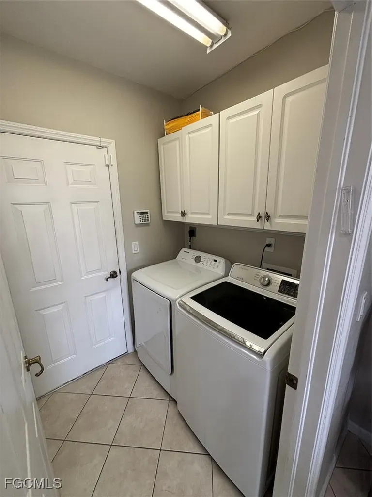 9450 Silver Pine Loop Fort Myers FL 33967