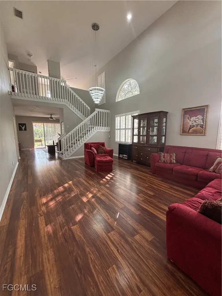 9450 Silver Pine Loop Fort Myers FL 33967