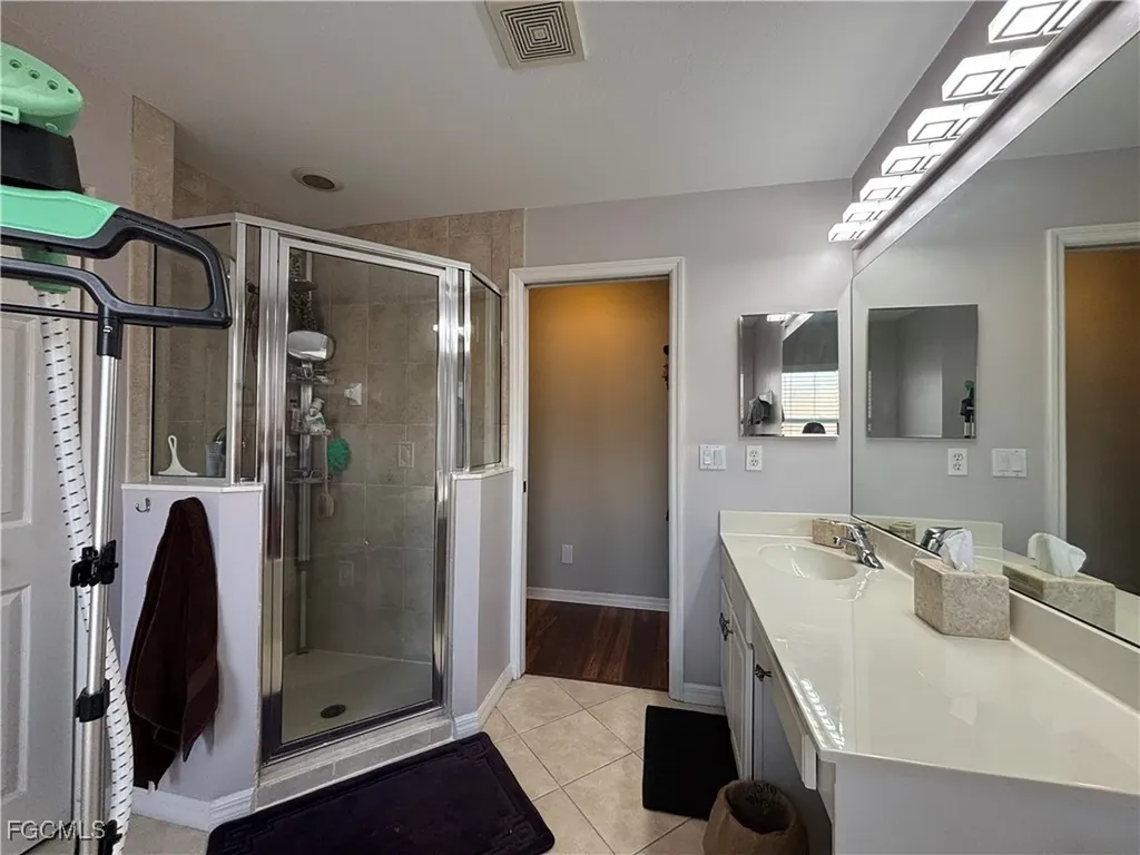 9450 Silver Pine Loop Fort Myers FL 33967