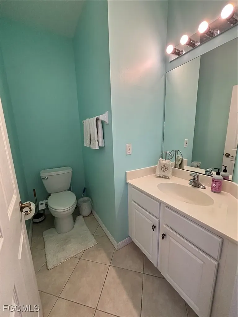9450 Silver Pine Loop Fort Myers FL 33967