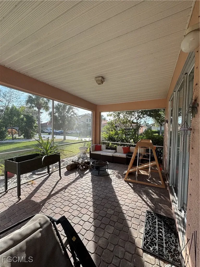 9450 Silver Pine Loop Fort Myers FL 33967