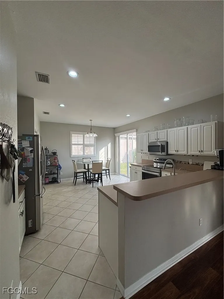 9450 Silver Pine Loop Fort Myers FL 33967