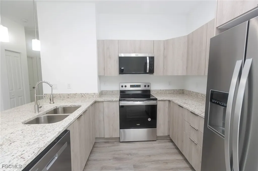 6027 Pecan Circle Labelle FL 33935