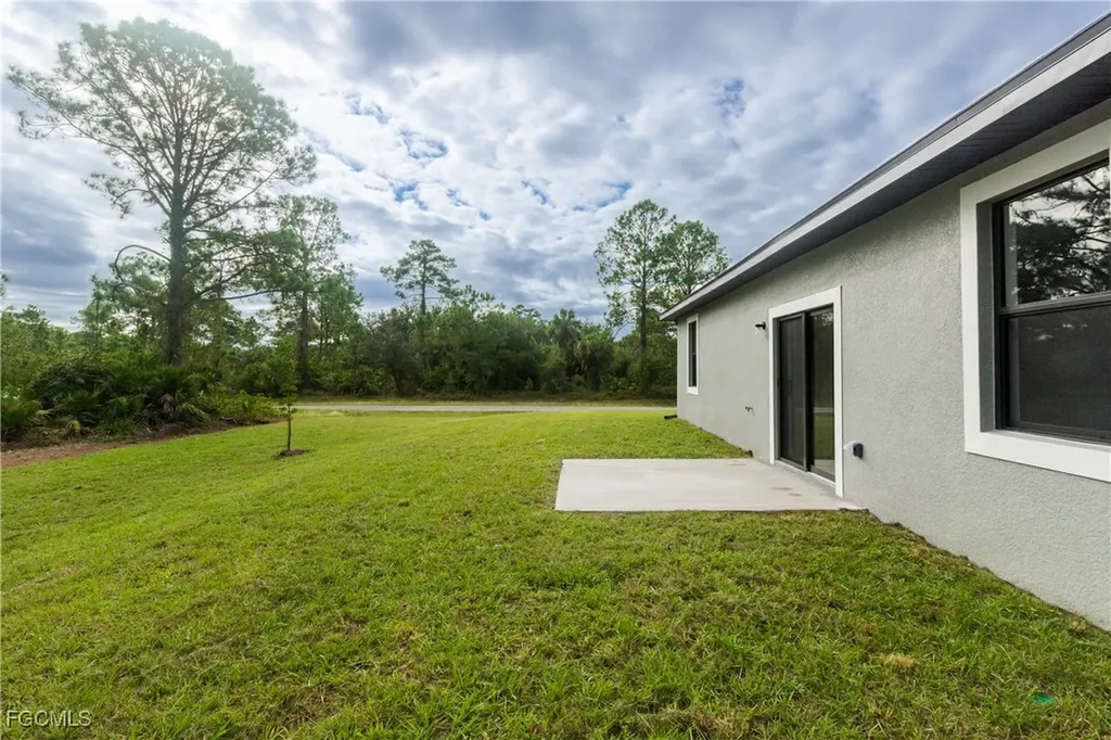 6027 Pecan Circle Labelle FL 33935
