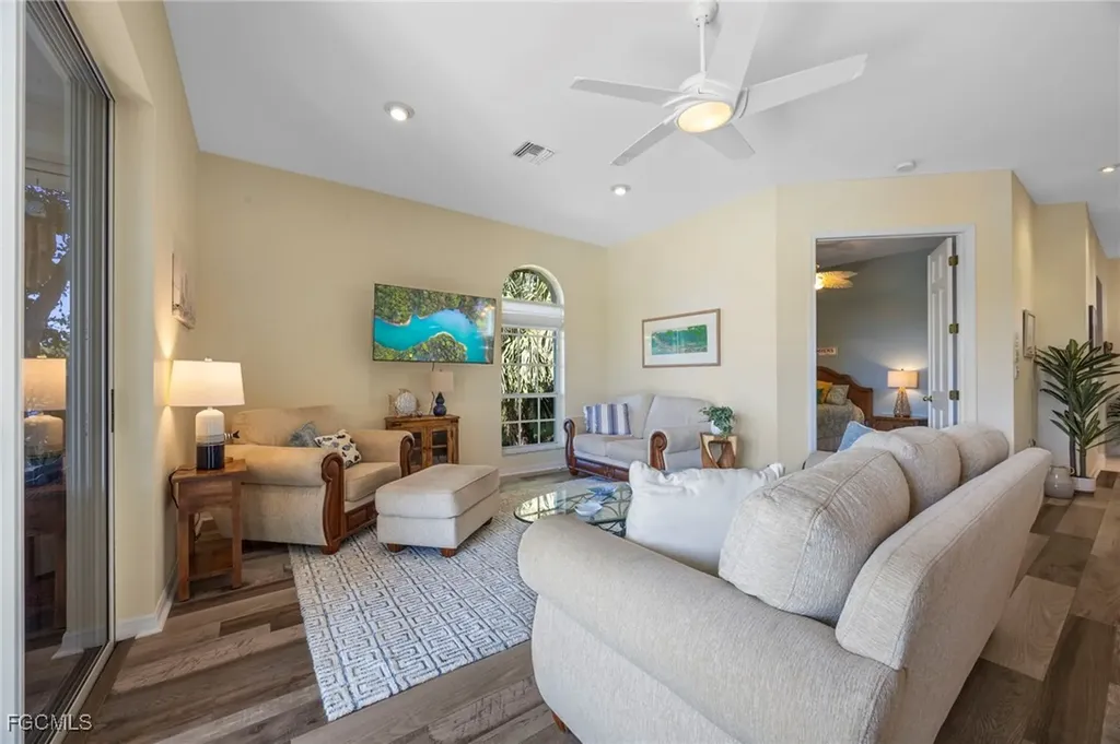 15193 Seabreeze Cove Circle Fort Myers FL 33908