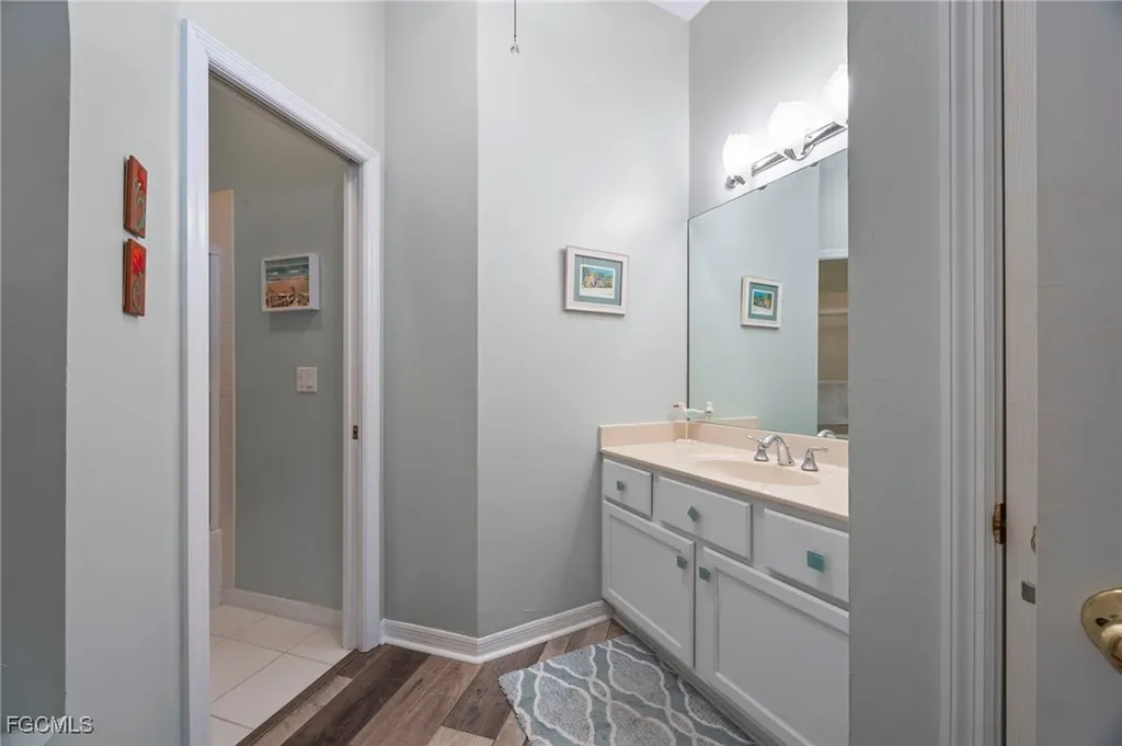 15193 Seabreeze Cove Circle Fort Myers FL 33908