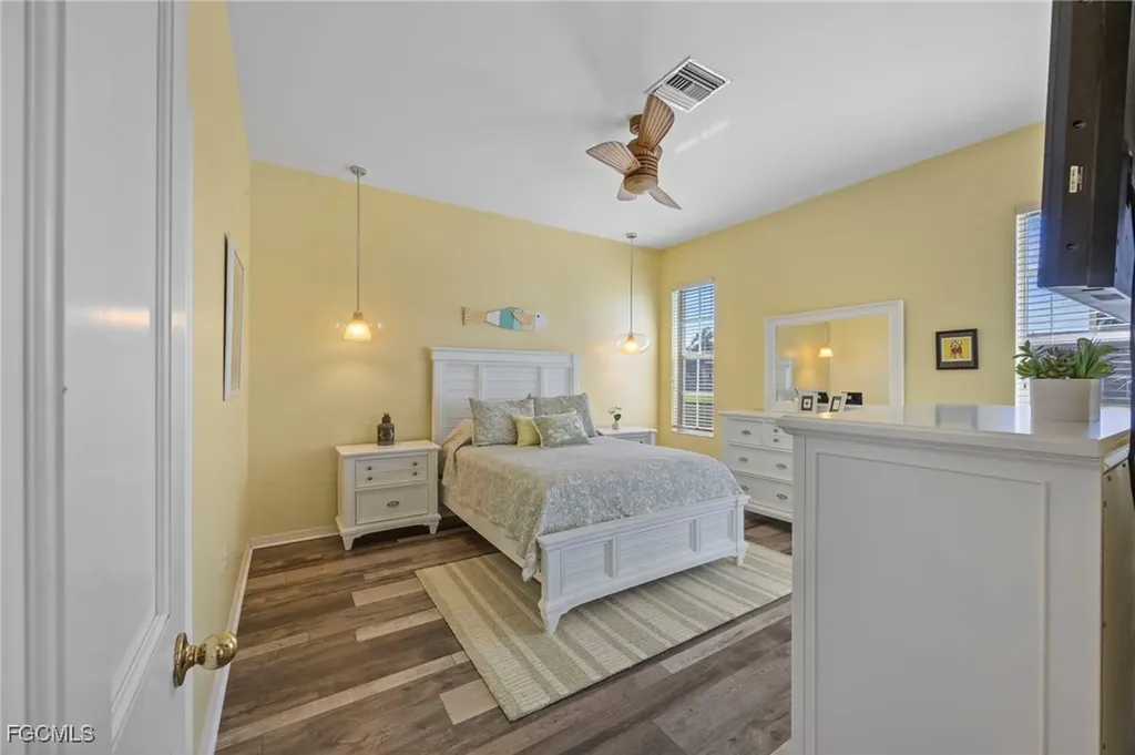 15193 Seabreeze Cove Circle Fort Myers FL 33908