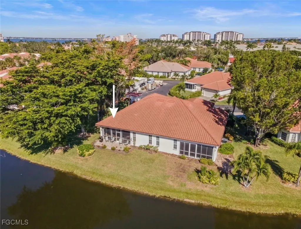 15193 Seabreeze Cove Circle Fort Myers FL 33908