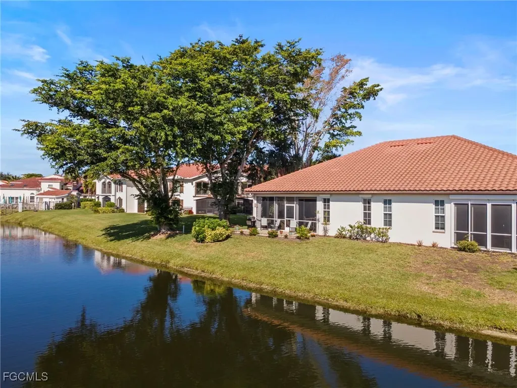 15193 Seabreeze Cove Circle Fort Myers FL 33908