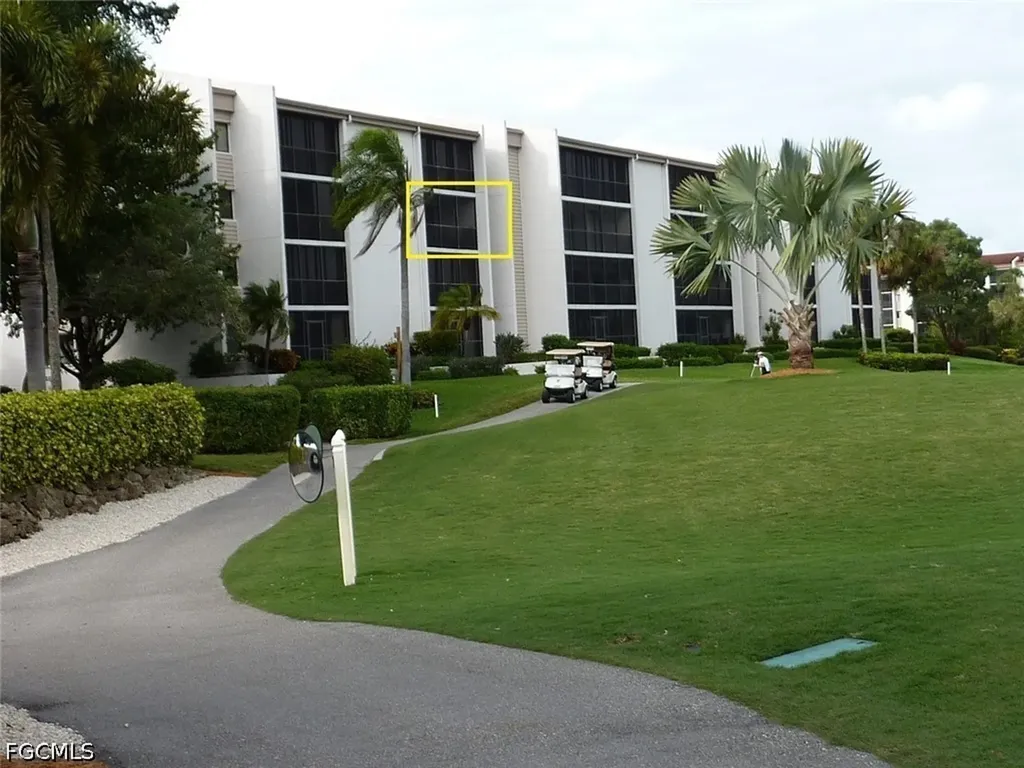 4604 Flagship Drive Fort Myers FL 33919