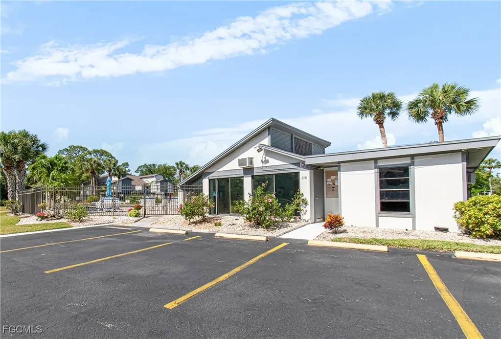 6308 Sugar Bush Lane Fort Myers FL 33908