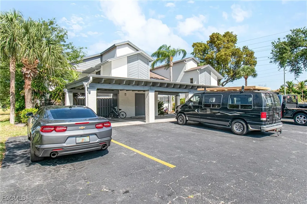 6308 Sugar Bush Lane Fort Myers FL 33908