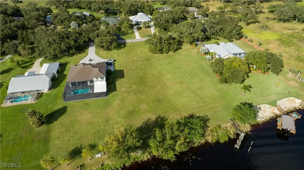 1497 Riverbend Drive Labelle FL 33935