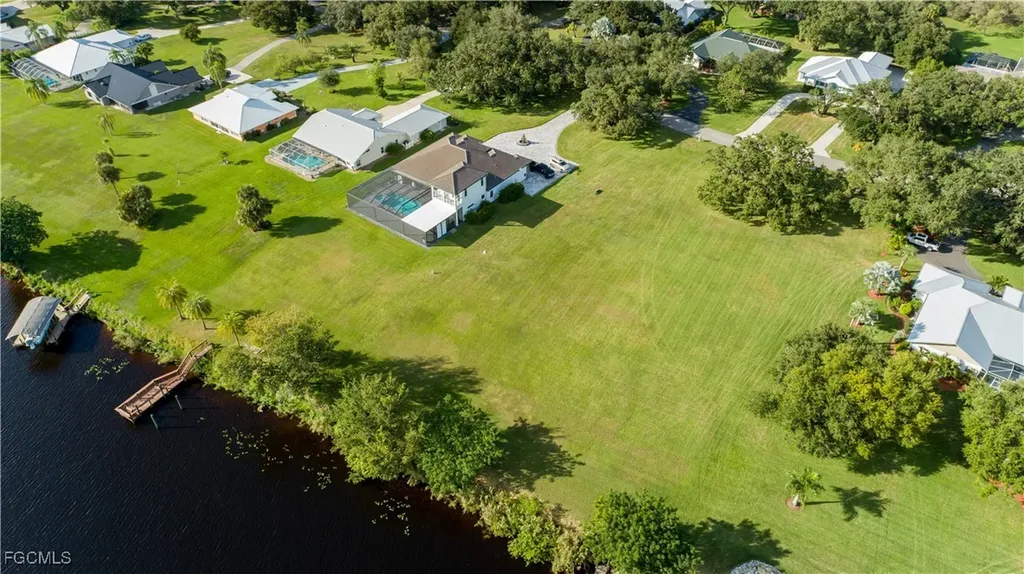 1497 Riverbend Drive Labelle FL 33935