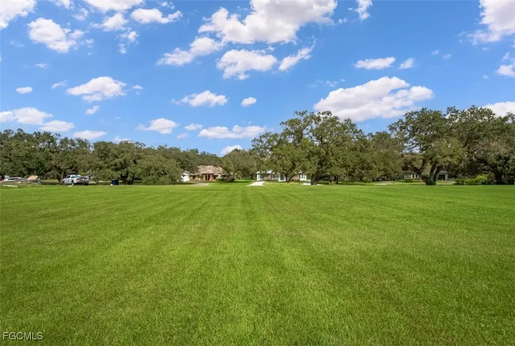 1497 Riverbend Drive Labelle FL 33935