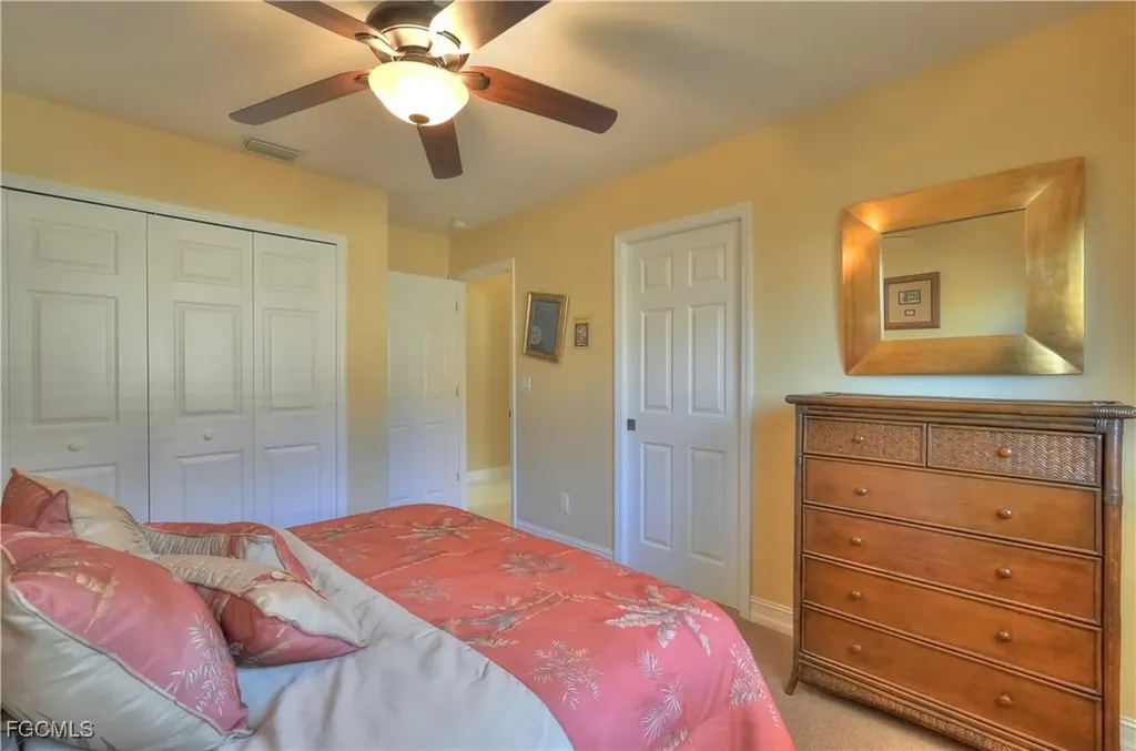 5329 SW 8th Court Cape Coral FL 33914